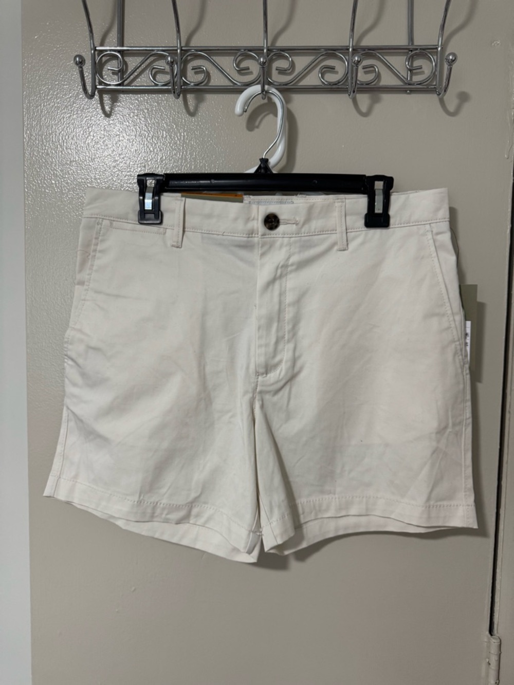 Goodfellow & Co Cream Flat-Front Men's Shorts